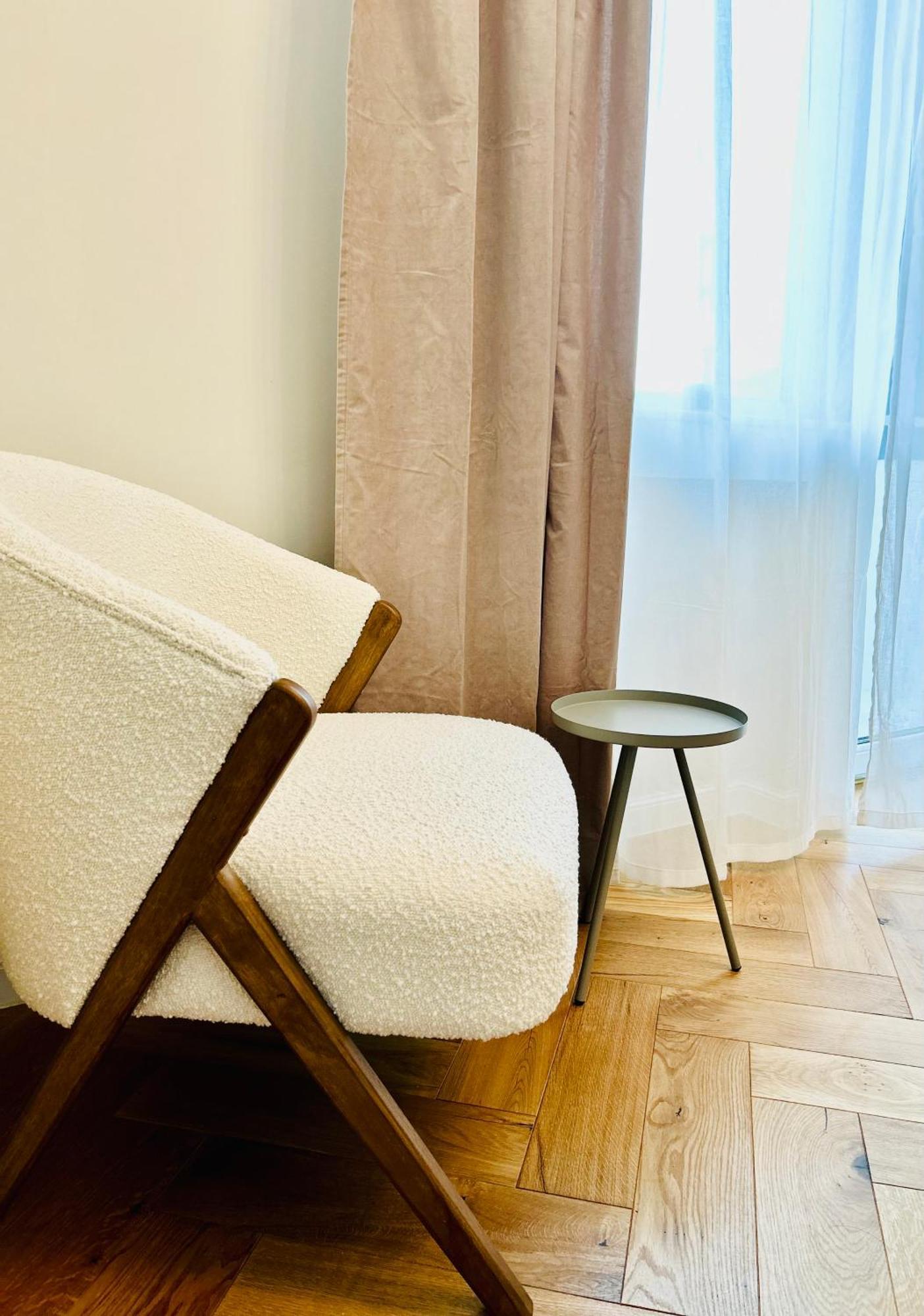 Ultracentral Lux Boutique 1Br Ap Near Subway Bucareste Exterior foto